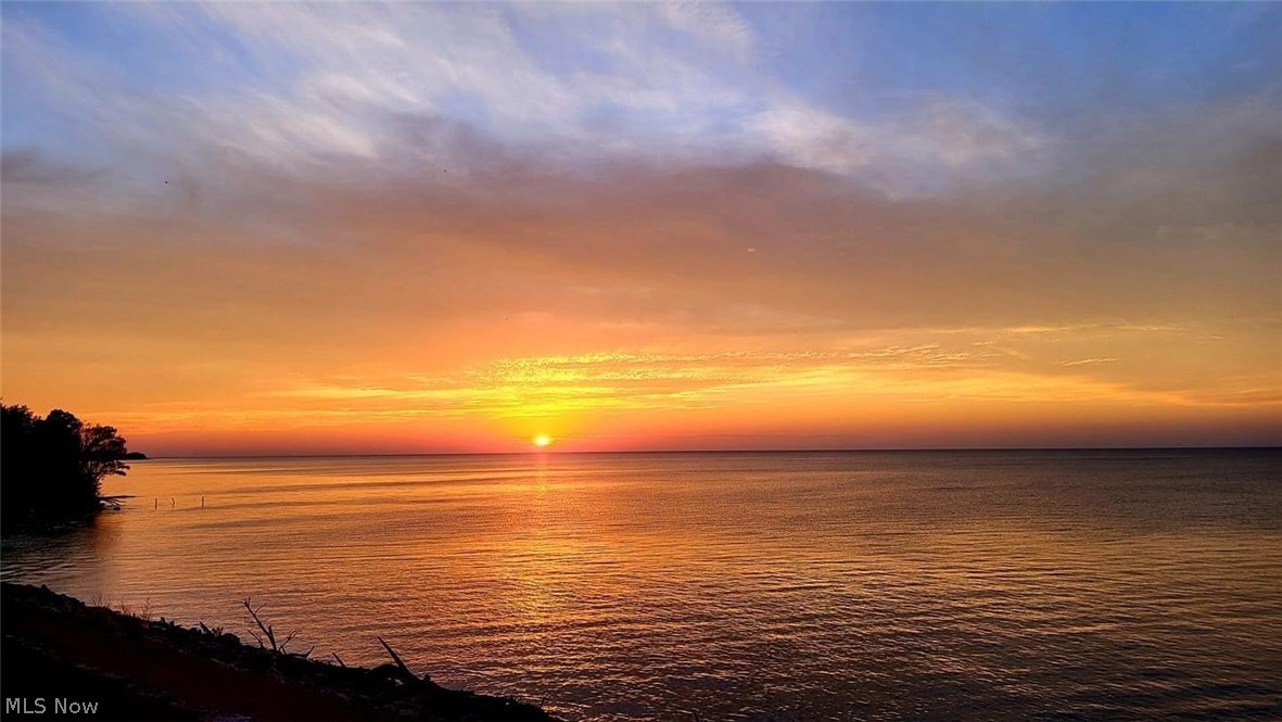 Larimar Lakefront Neighborhood Sub - Residential