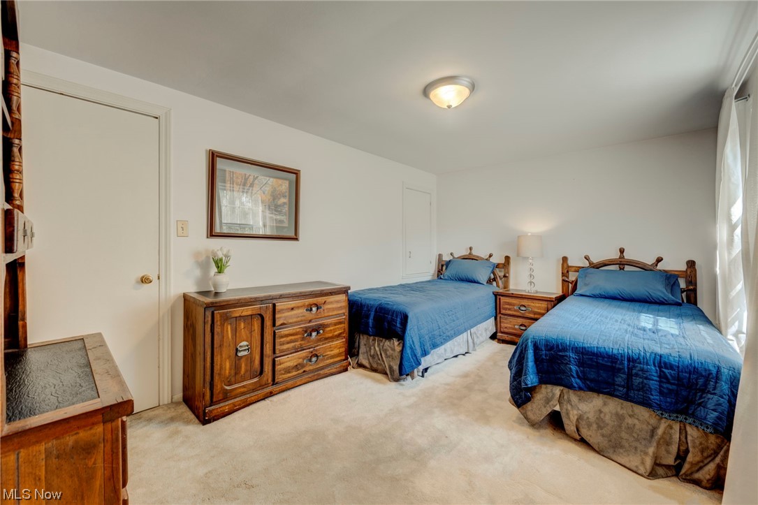 Sidney N Amsters - Residential