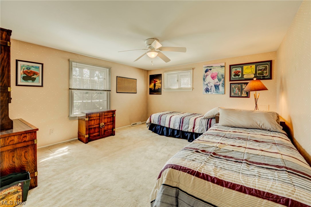 Sidney N Amsters - Residential