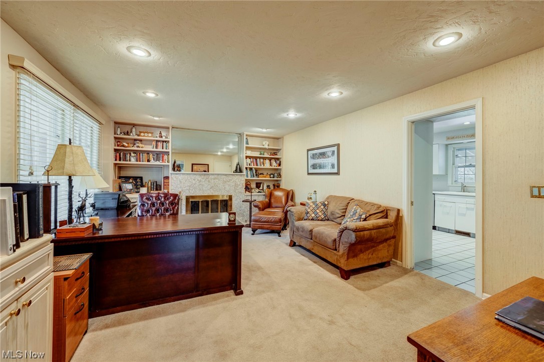 Sidney N Amsters - Residential