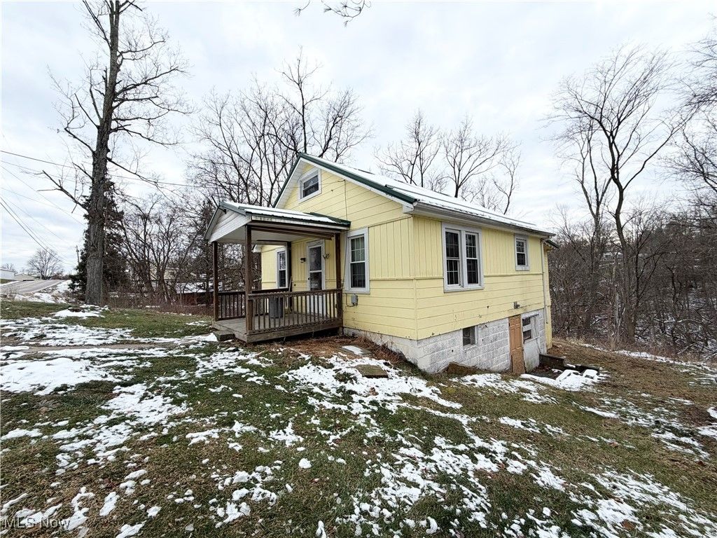 Photo of 1995 Bantam Ridge Road, Wintersville, OH 43953 (MLS # 5176539)