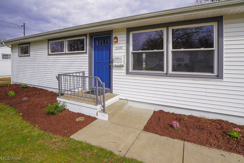 2280 Oak Street, Salem, Ohio image 2