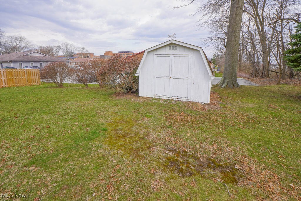 2280 Oak Street, Salem, Ohio image 30