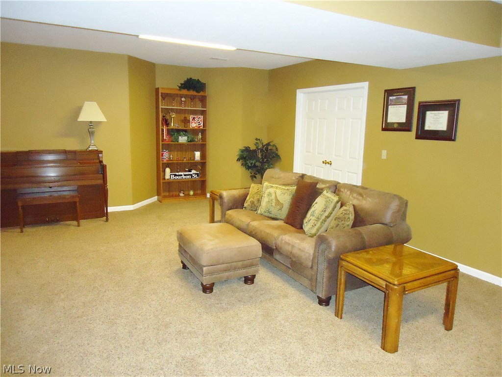 Stone Rdg - Residential