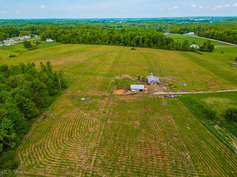 Hosmer Road, Middlefield, Ohio image 5