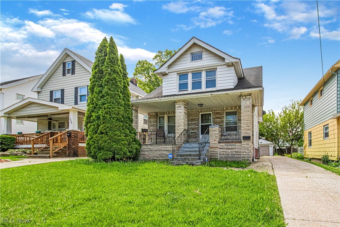 8422 Rosewood Avenue, Cleveland, Ohio image 2