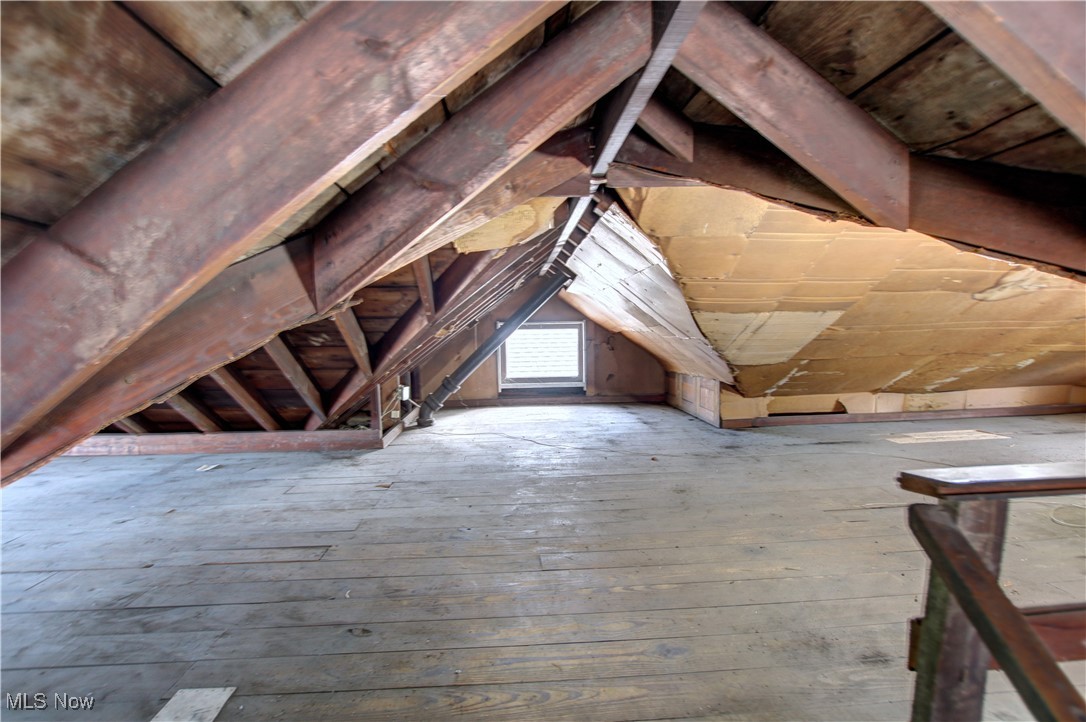 8422 Rosewood Avenue, Cleveland, Ohio image 25