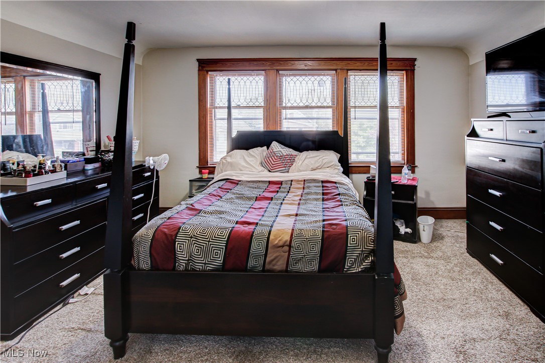 8422 Rosewood Avenue, Cleveland, Ohio image 16