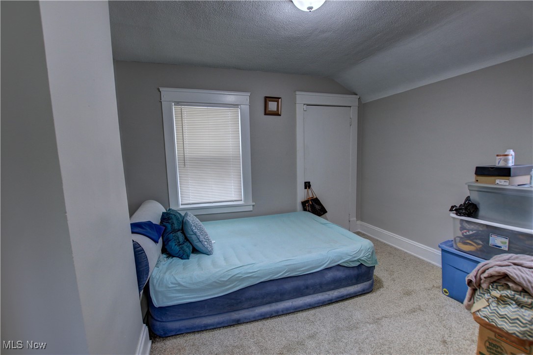 8422 Rosewood Avenue, Cleveland, Ohio image 23