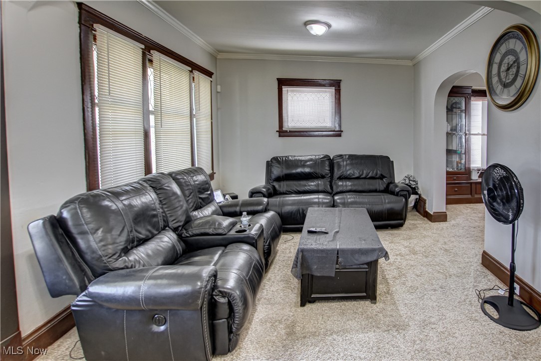 8422 Rosewood Avenue, Cleveland, Ohio image 5