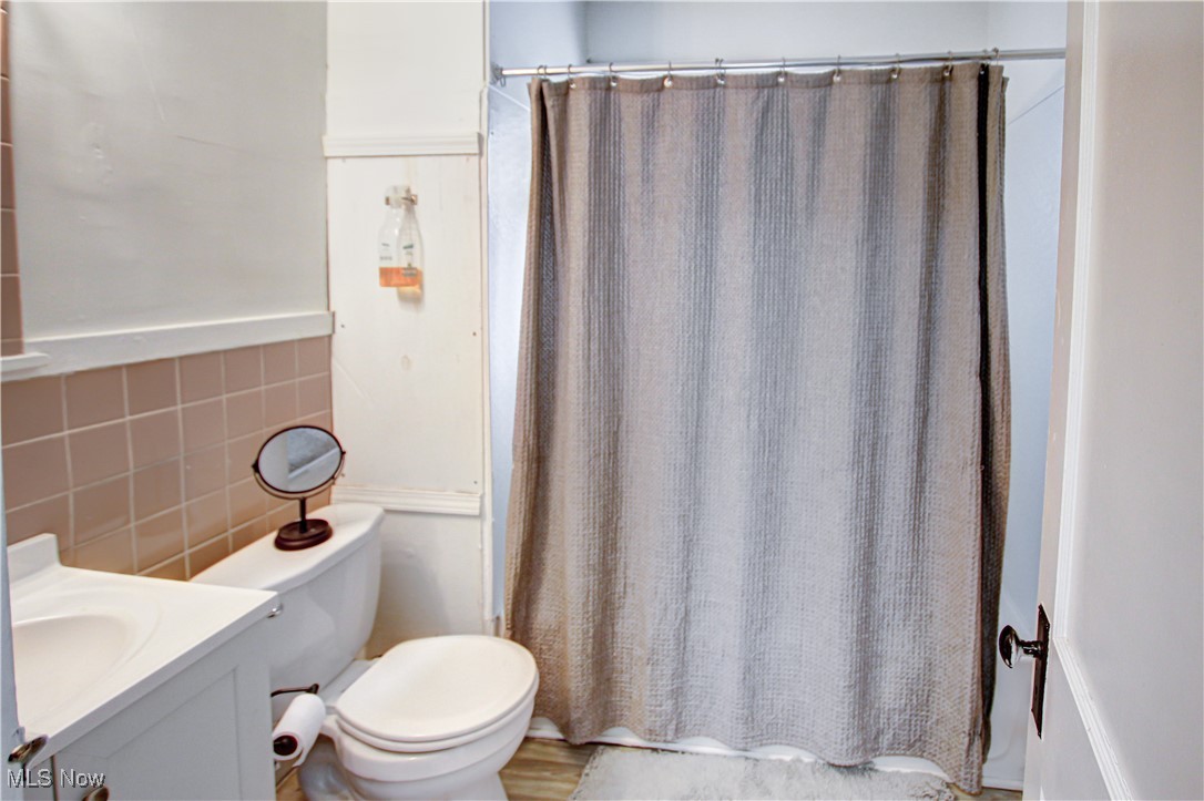 8422 Rosewood Avenue, Cleveland, Ohio image 19