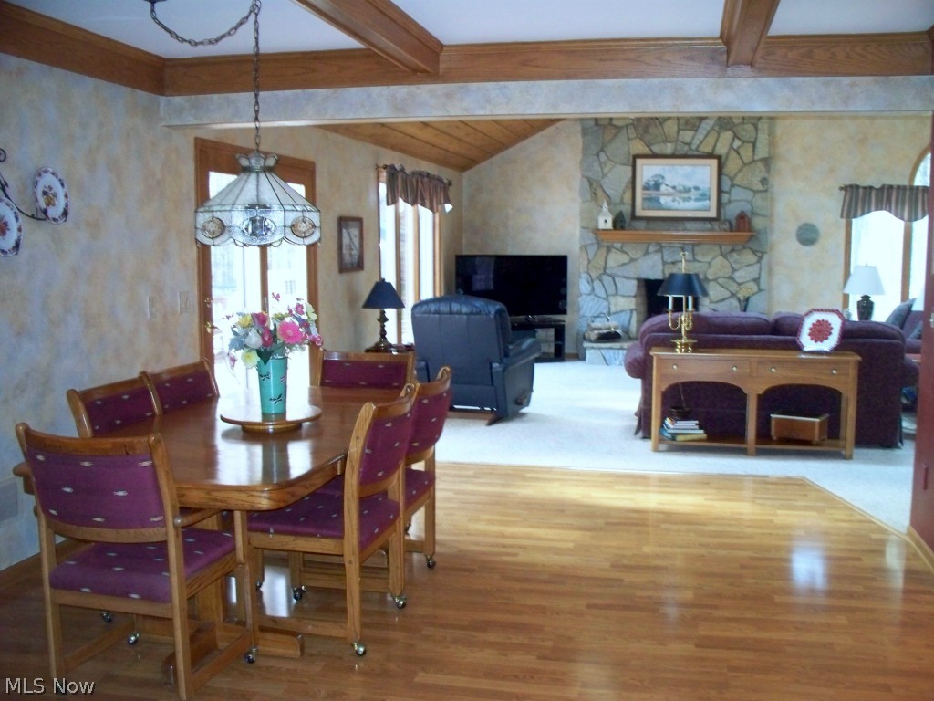 Hawthorne Woods 01 - Residential