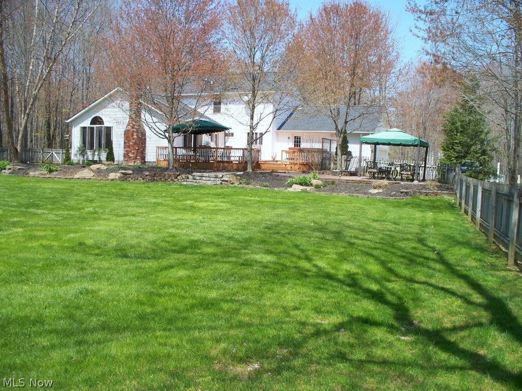 Hawthorne Woods 01 - Residential