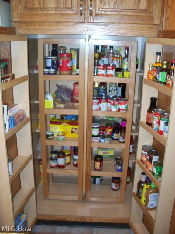 Hawthorne Woods 01 - Residential