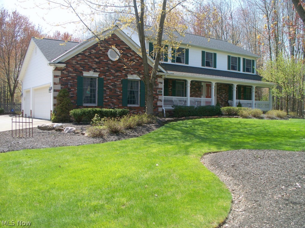 Hawthorne Woods 01 - Residential