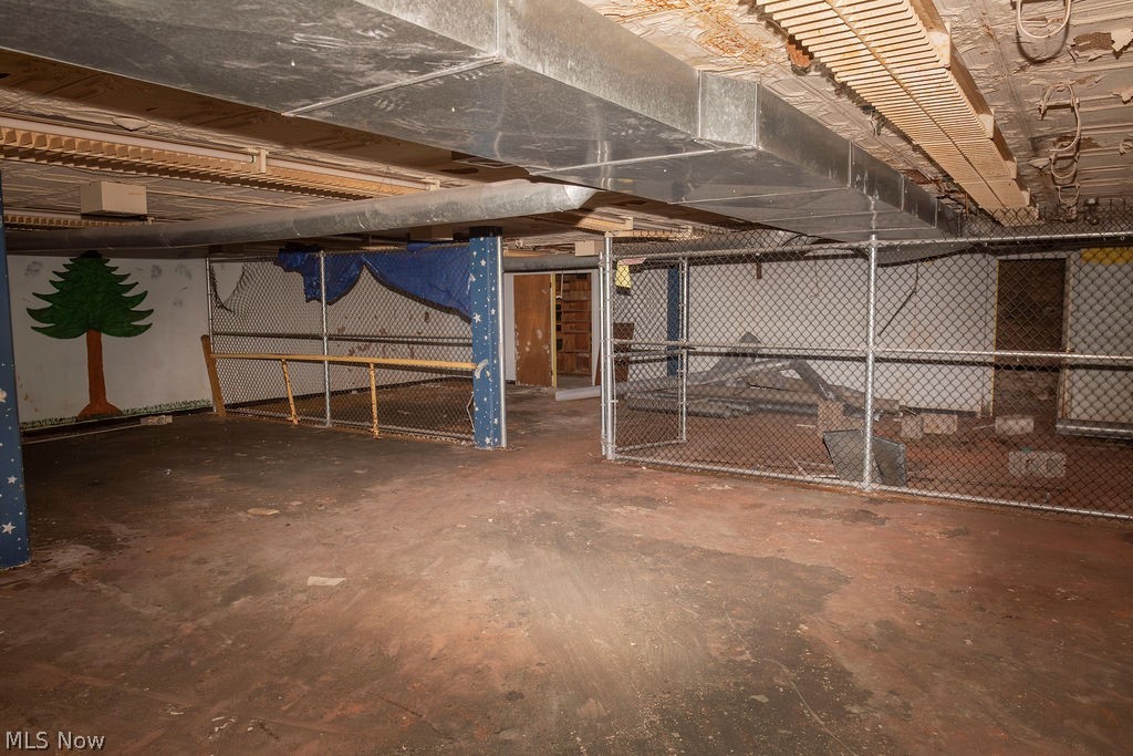 Connecticut Western Reserve - Commercial Sale