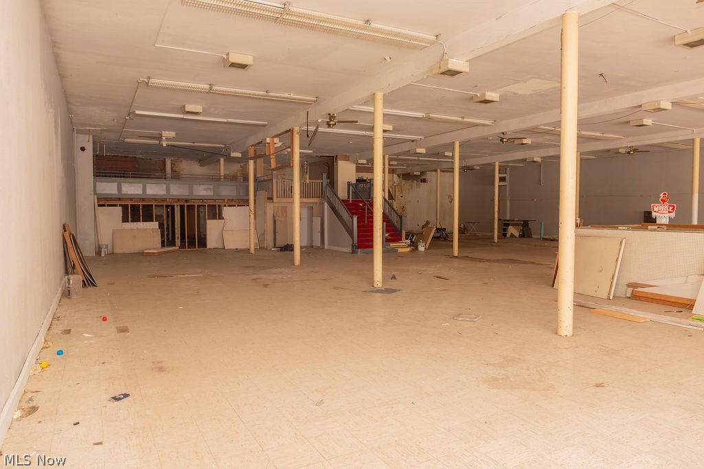 Connecticut Western Reserve - Commercial Sale