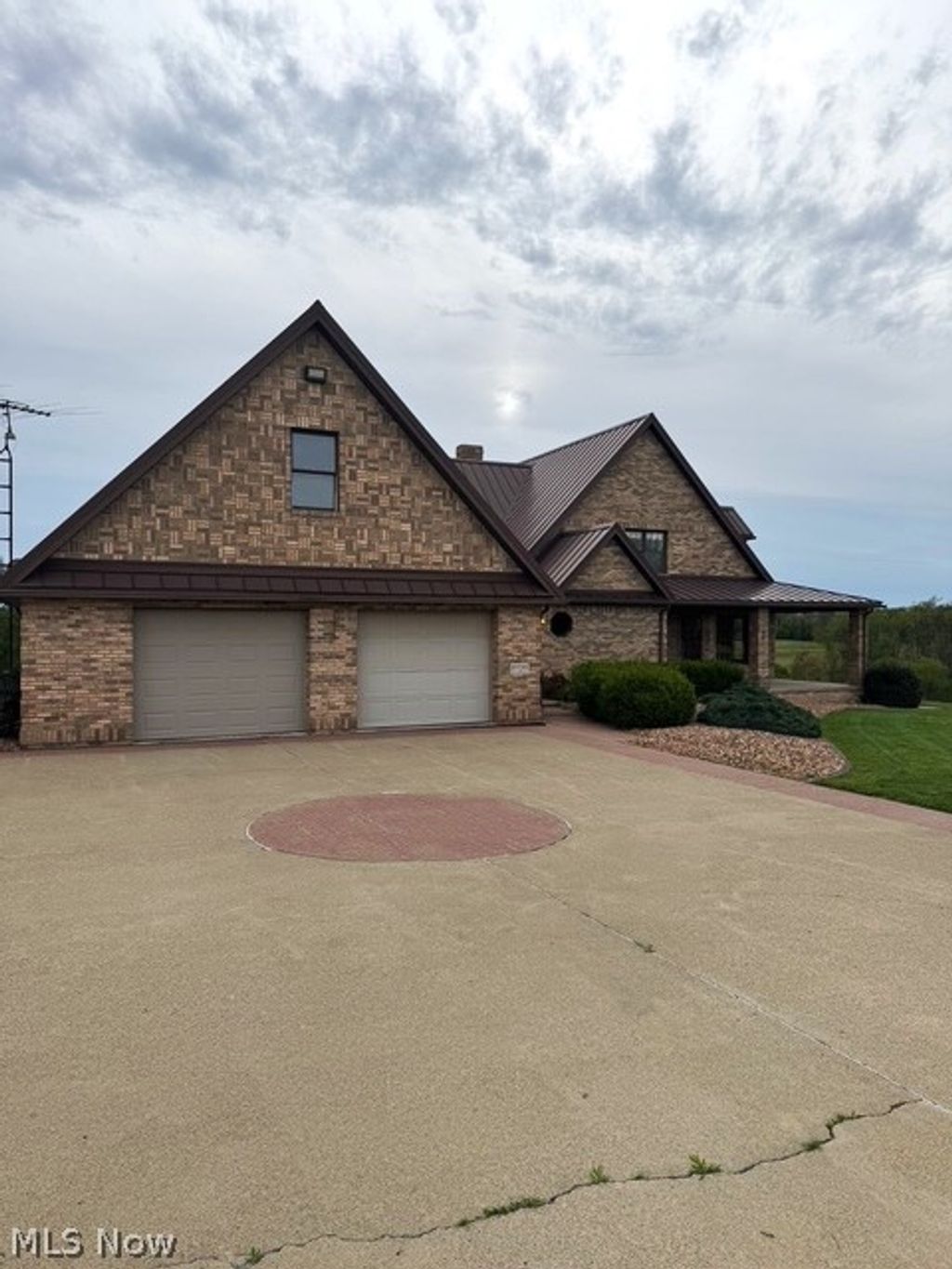 Photo of 46675 Clarkson Rd Rd, Rogers, OH 44455 (MLS # 5205222)