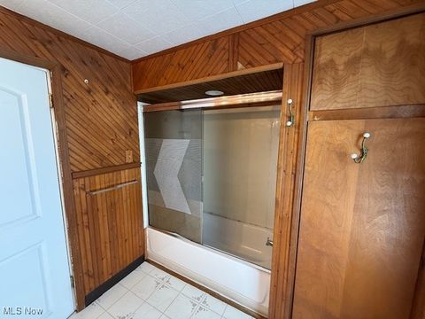 Tiny photo for 376 Laird Avenue SE, Warren, OH 44483 (MLS # 5180171)