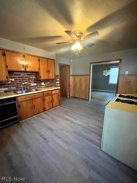 Gibson Grove 03 - Residential Lease