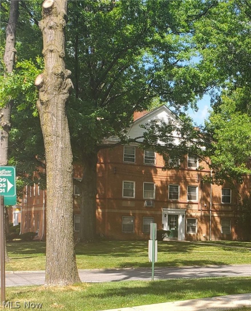 Large end unit. Generous living area and master bedroom, this unit also features an additional room perfect for office or could be used as small bedroom. LVP flooring installed in living area and bonus room in 2020. Windows replaced in 2020.  Air conditioning unit installed through wall does not obscure the natural light in this unit.  Unit also includes a designated storage locker and assigned garage space. Great location convenient to shopping. Affordable price makes this the perfect rent alternative or addition to investment portfolio.