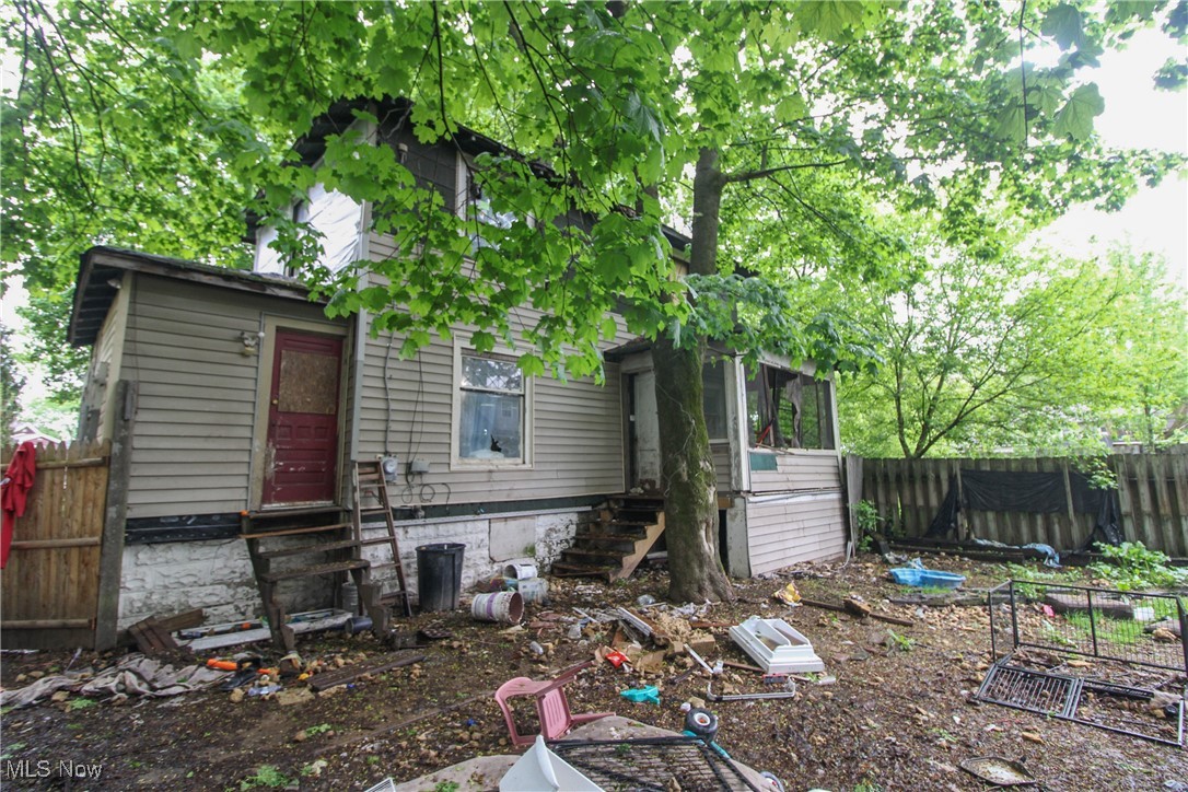 298 S State Line Road, Masury, Ohio image 18