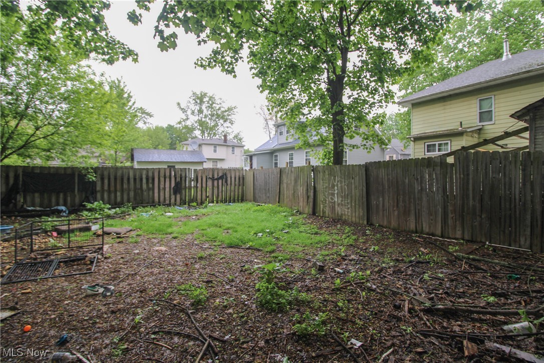 298 S State Line Road, Masury, Ohio image 19