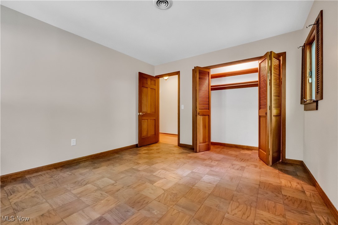 19654 Tanbark Lane, Strongsville, Ohio image 27