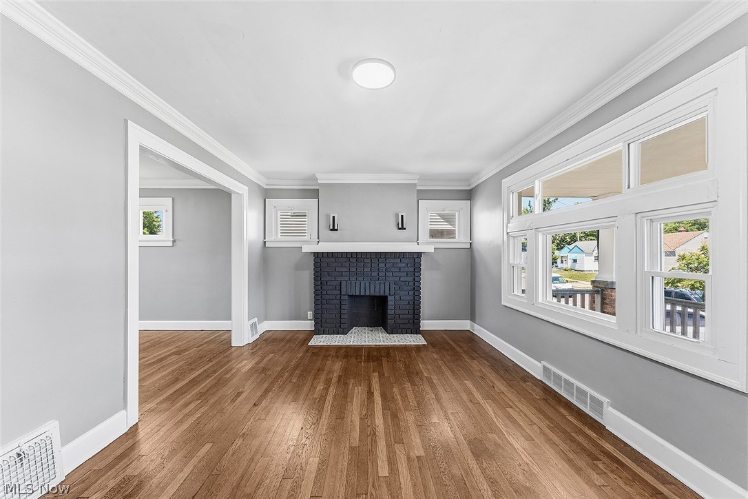 3790 W 116th Street
