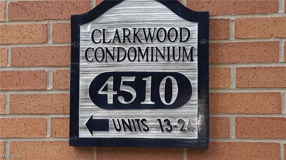 Clarkwood Twnhse Condo 02 - Residential Lease