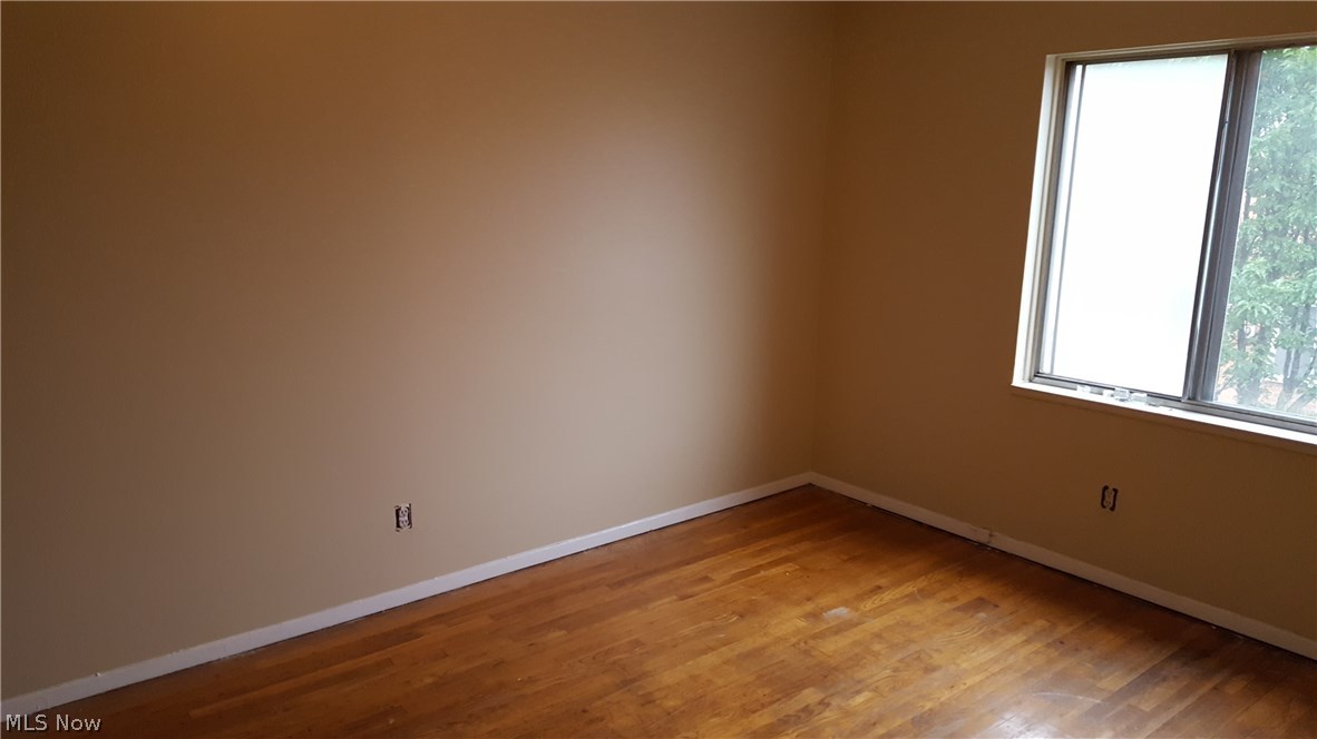 Clarkwood Twnhse Condo 02 - Residential Lease