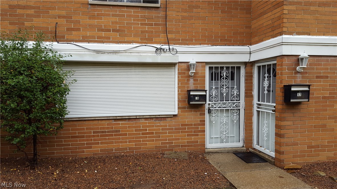 Spacious and affordable 2 bedroom, 1.5 bath condo in Warrensville Heights! Includes central air, fresh paint, newer carpet, plenty of storage, and private patio area. Refrigerator and stove will be provided. Minutes away from shopping plazas, restaurants and RTA transportation. Rental qualifications are good credit, stable employment, gross monthly income must be $1750. Tenant responsible for utilities, including water bill. Schedule a showing today!