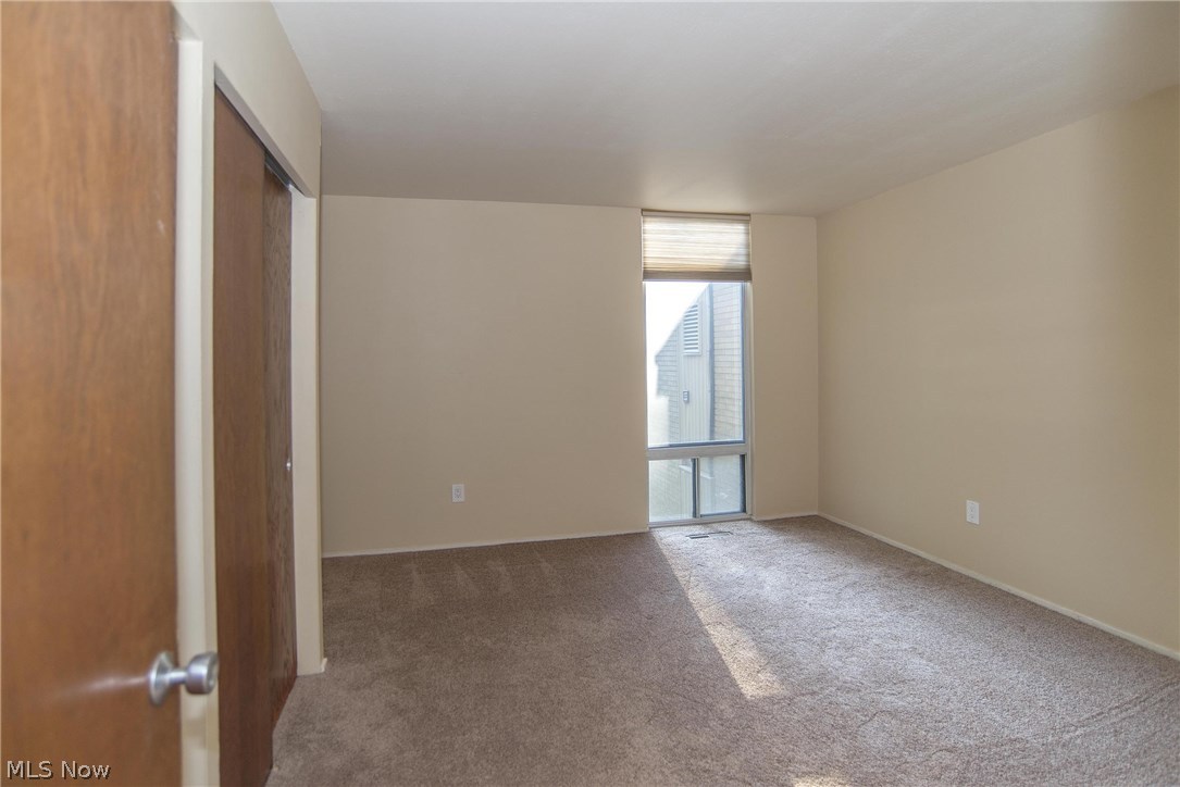 Brecksville West Condo - Residential