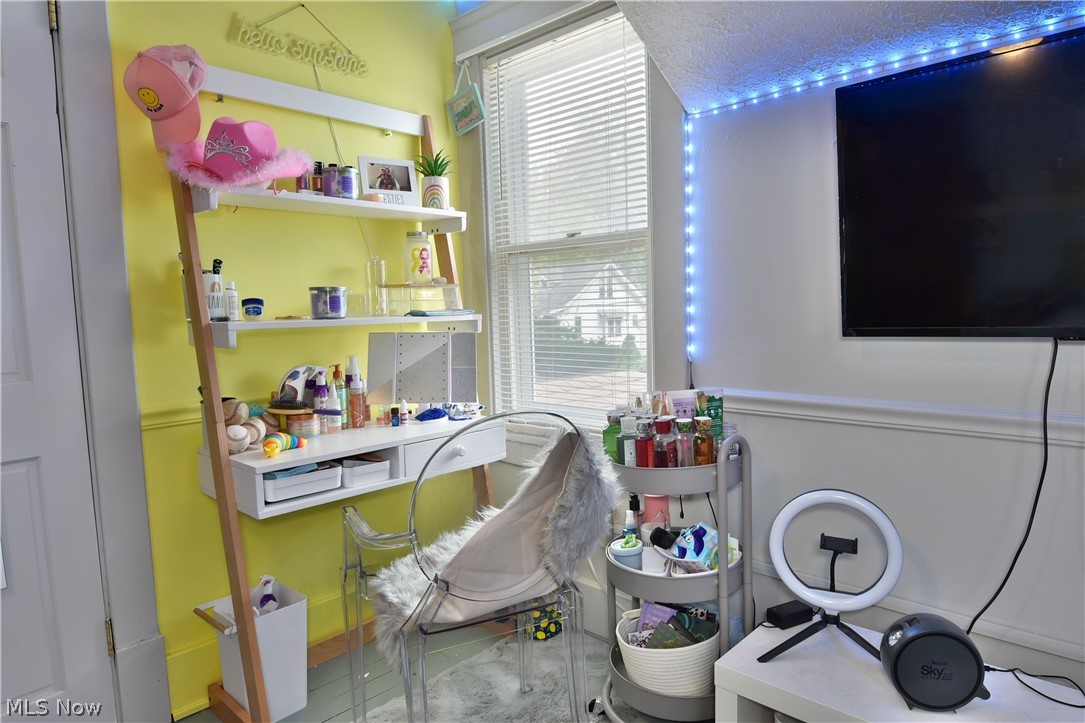 Elmwood - Residential