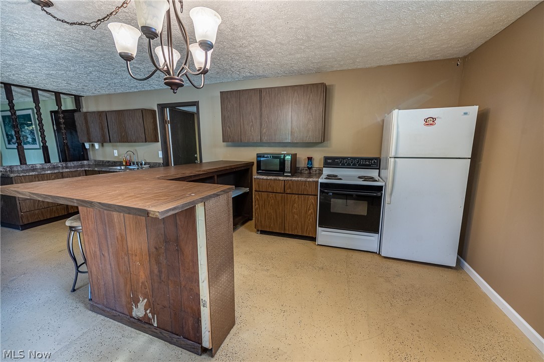 Linda Land 03 - Residential