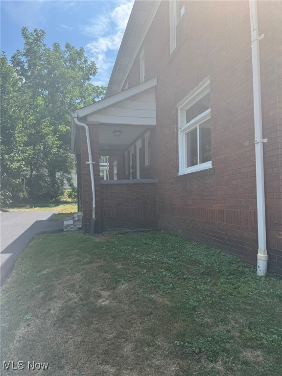 City/Youngstown - Residential Income