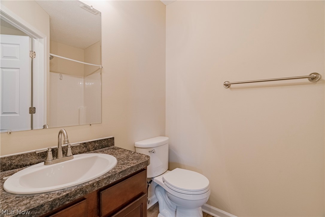 Creekside/Pleasant Lakes Condo - Residential