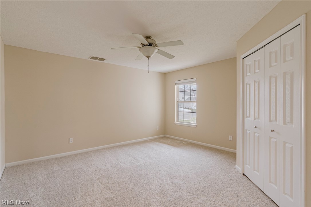 Creekside/Pleasant Lakes Condo - Residential