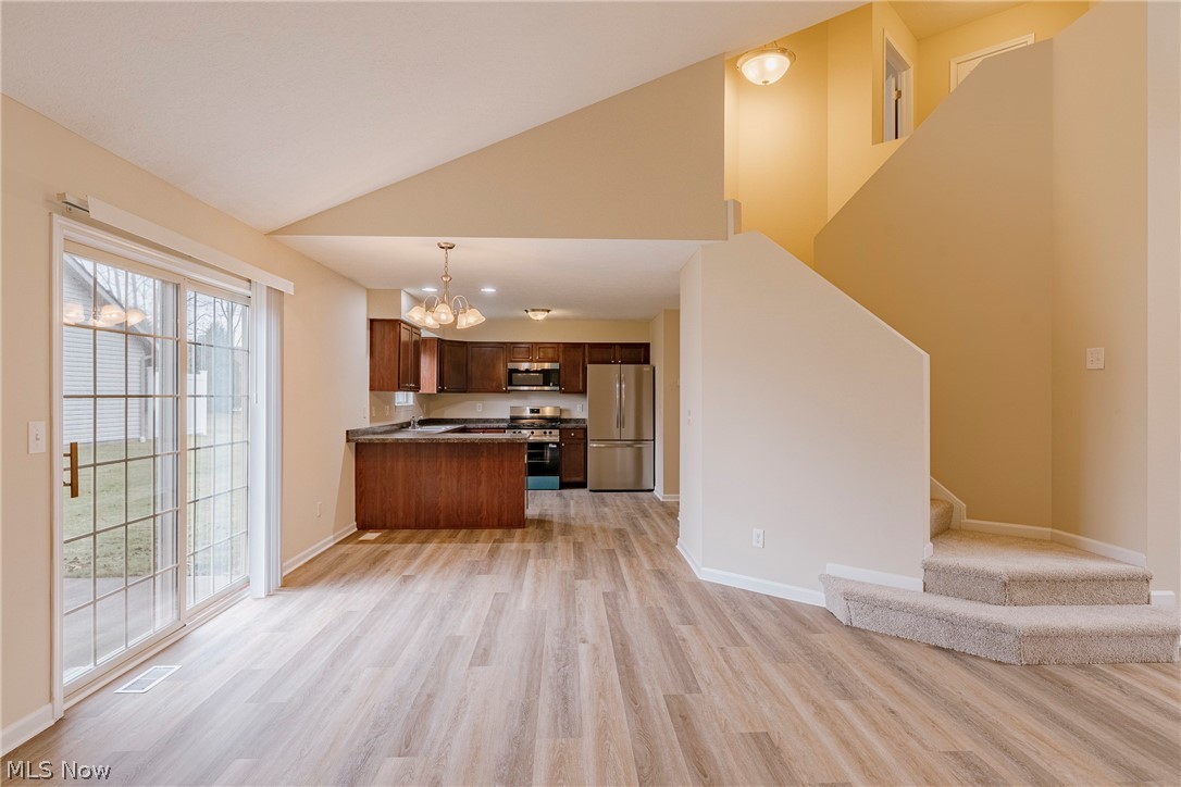 Creekside/Pleasant Lakes Condo - Residential