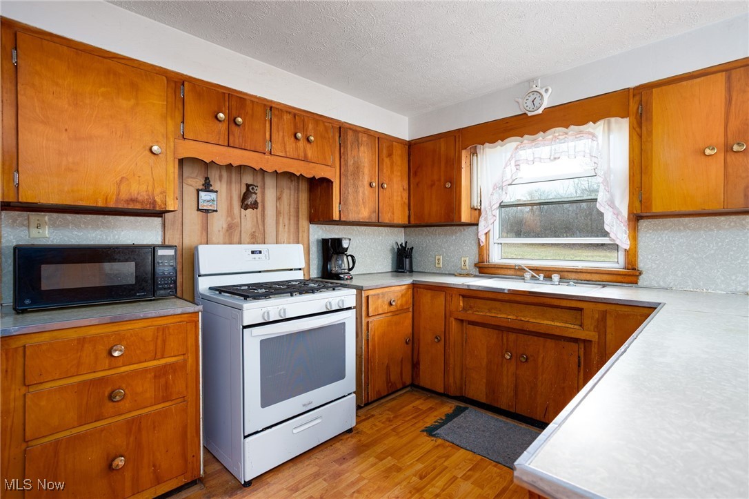 9899 Mount Eaton Road, Wadsworth, Ohio image 12