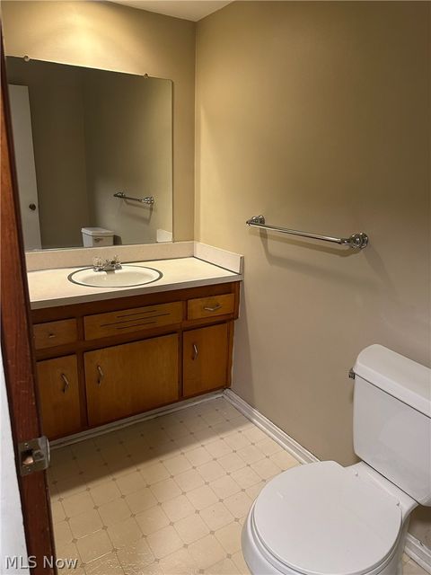 Tiny photo for 1187 Bonnie Lane, Mayfield Heights, OH 44124 (MLS # 5202802)