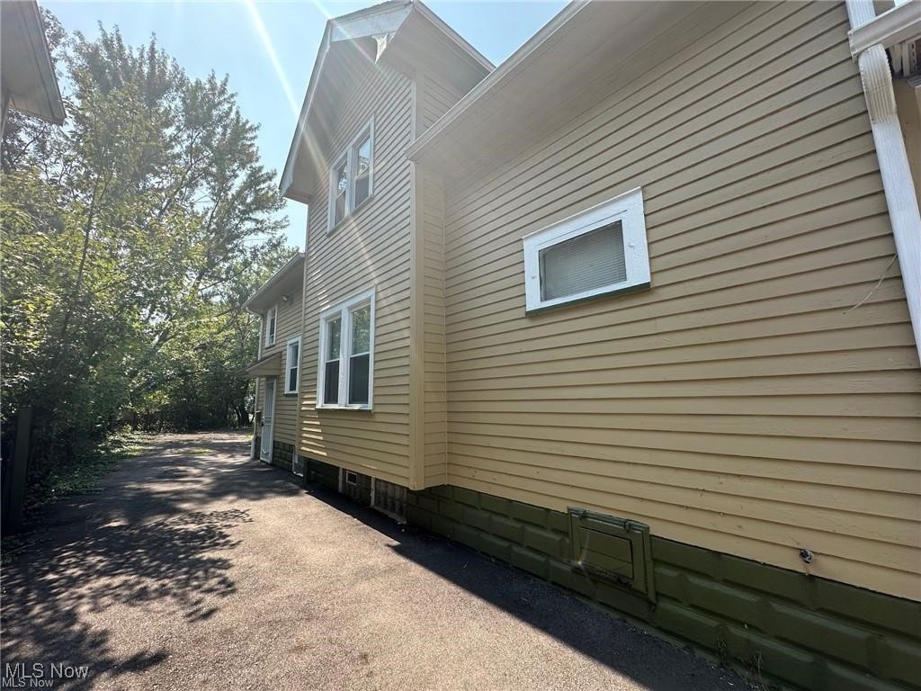 Corlett Realty - Residential Income