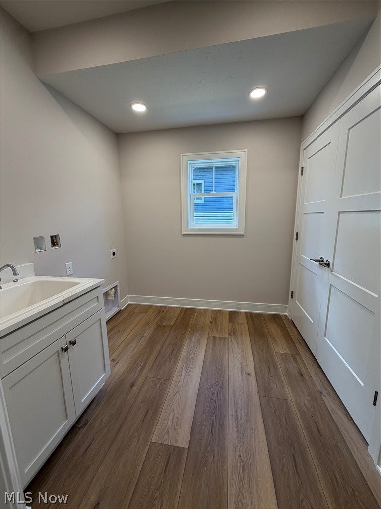 7885 Fox Hunter Lane