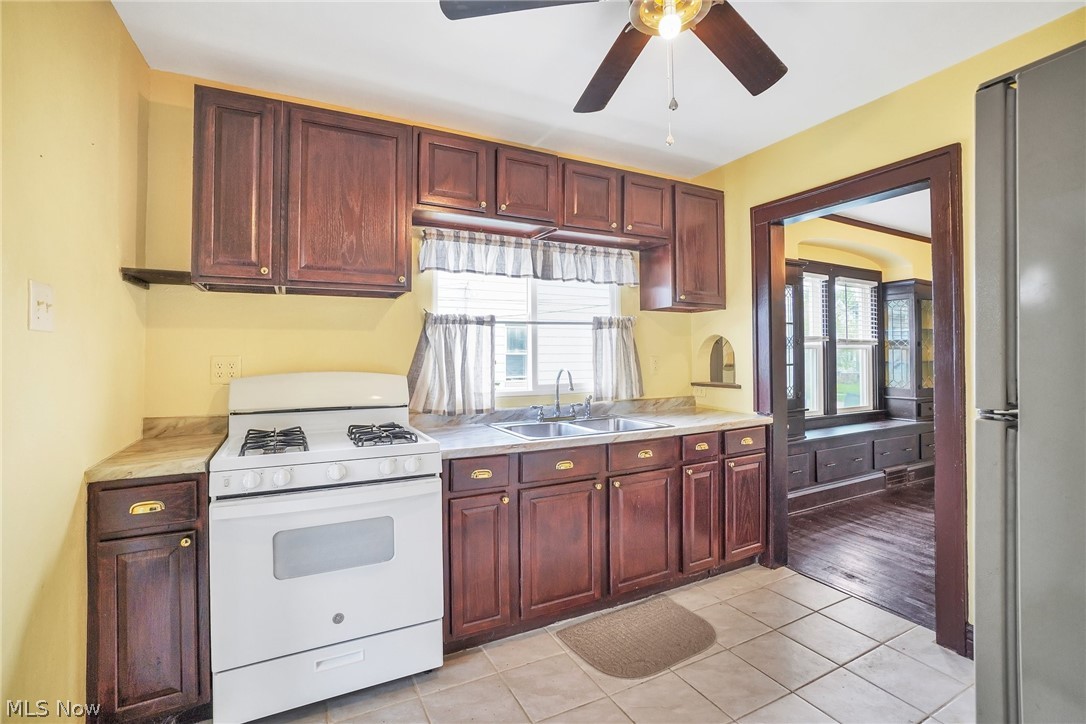 Pismer Realty Cos Highlawn Park - Residential