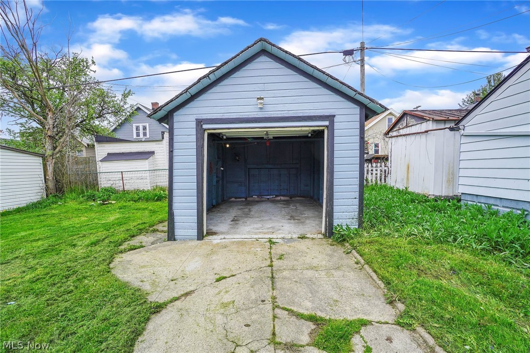 Pismer Realty Cos Highlawn Park - Residential