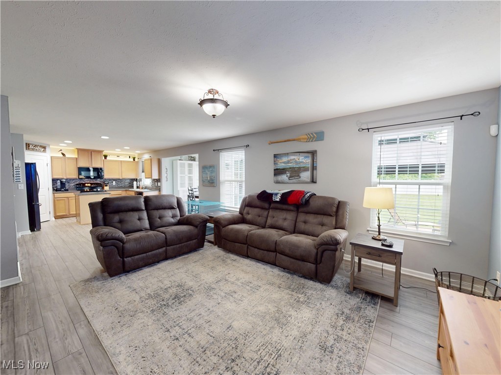 1575 Arbor Drive, Willoughby, Ohio image 3