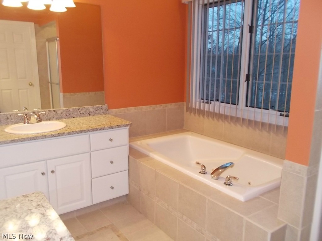 Hawthorne Aurora - Residential