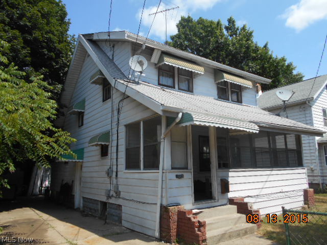 East Akron Terrace - Residential