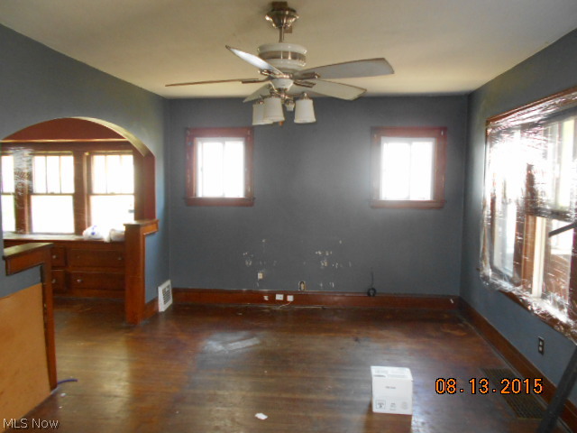 East Akron Terrace - Residential