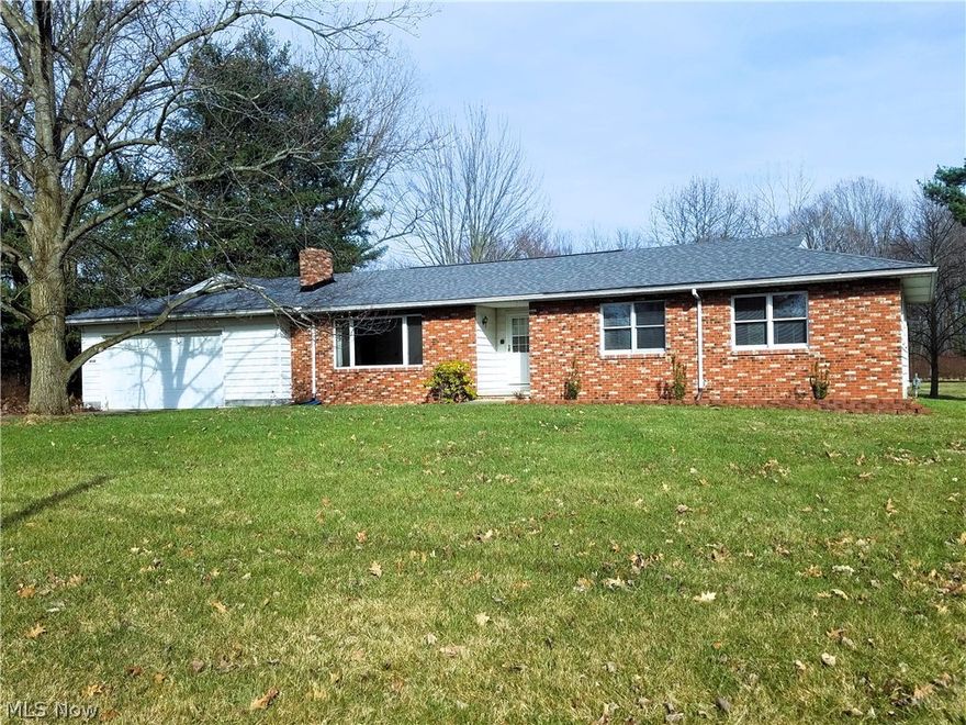 Welcome to 6115 Lance Rd, a beautiful ranch in the country. There's plenty of room with nearly 1600 square feet of living space. You will love the large living room with a fireplace, as well as the dining room and eat in kitchen with lots of natural light. There are 3 large bedrooms with extra closets. The master bedroom has a full private bathroom. The basement is huge and is partially finished with another fireplace. Relax in the enclosed porch or on the outdoor patio. The front yard is big and the back yard is even bigger for a total of 1.7 acres. If the oversize two car attached garage isn't enough space for you, try the 30x24 barn/workshop. The house roof is brand new. New septic is being installed. Come and see this gem today!
House being sold AS IS